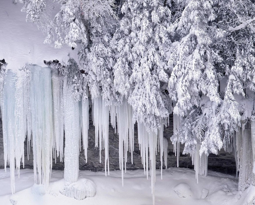 #frozen #waterfalls #4k full video coming after tomorrow's Snowfall in Toronto