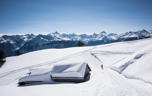 Snowfall in Zermatt Switzerland and Mattervispa, Winter Snow Walk and City Sounds