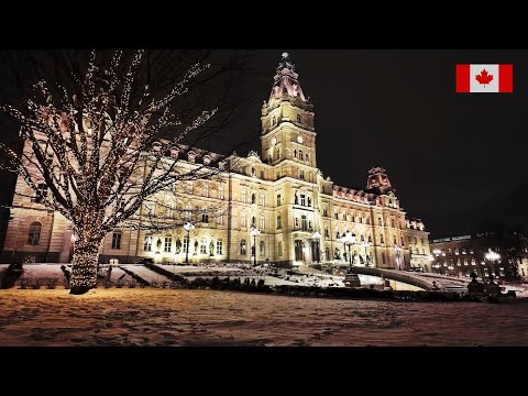 4K🇨🇦 ❄️ Christmas Night Snowfall Walk 🎄Walking in Old Charming City Christmas Market in Quebec [4K]
